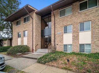 9914 Walker House Rd APT 2, Gaithersburg, MD 20886