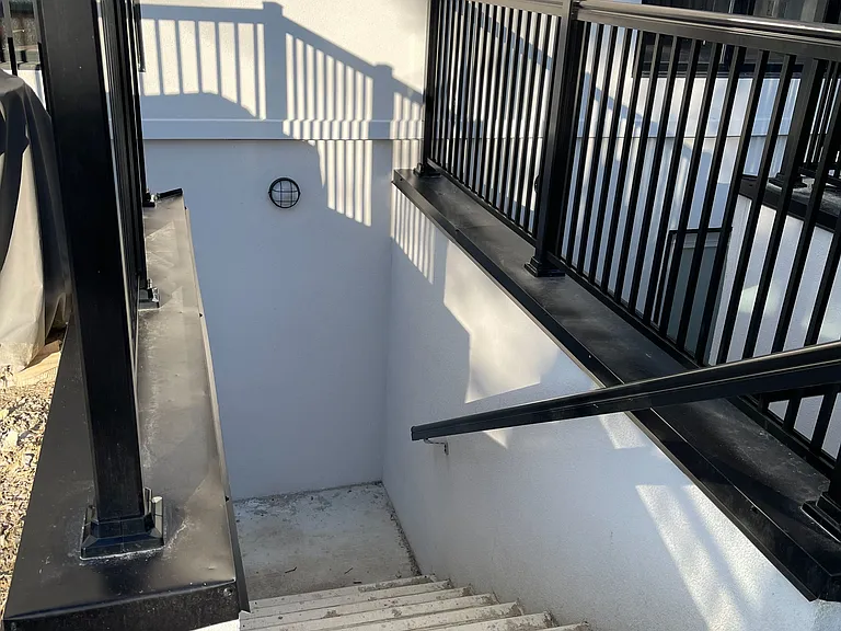 2 Persica St #MAIN BASEMENT — Photo 11