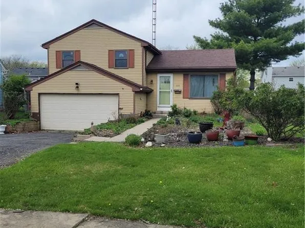 633 Southfield Dr, Maumee, OH 43537