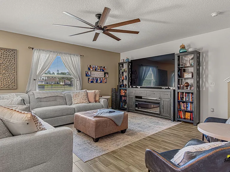 1164 Sand Trap Ct — Photo 9