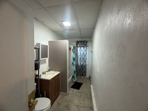 3rd image of 4 Preston St #2