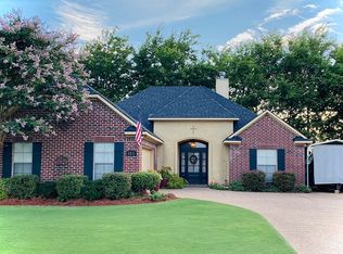 4236 Parkridge Dr, Benton, LA 71006