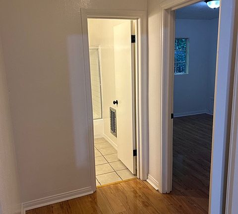 4th image of 1216 N Las Palmas Ave APT 7
