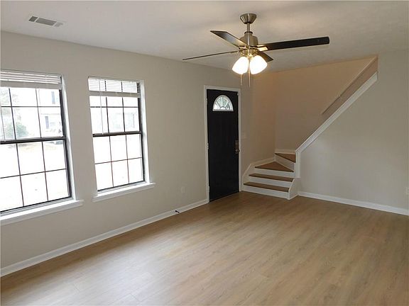 4th image of 3589 Hopkins Ct