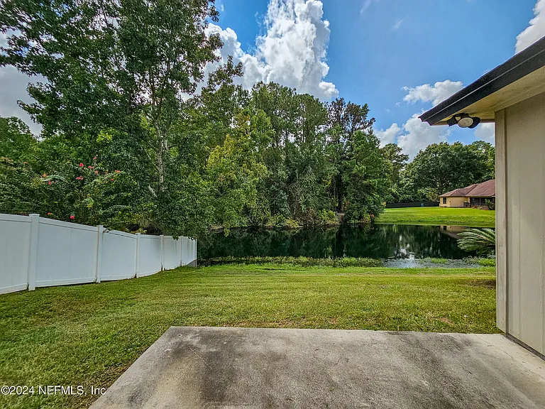 1736 Daytona Ln — Photo 19