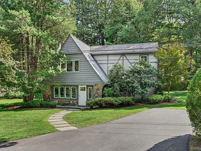 91 Sleepy Valley Rd — Photo 2