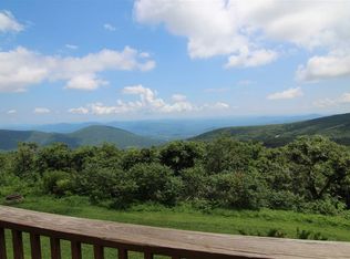 1533 Cliffs, Wintergreen Resort, VA 22967