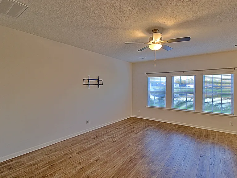 68 Daylily Ct — Photo 15