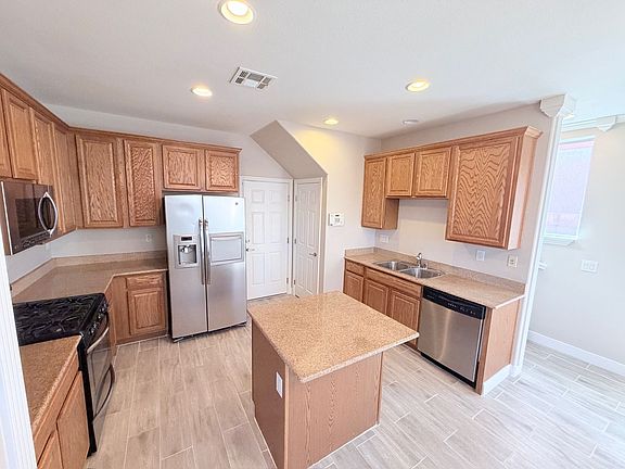 3rd image of 7213 Bombay Reef Ct
