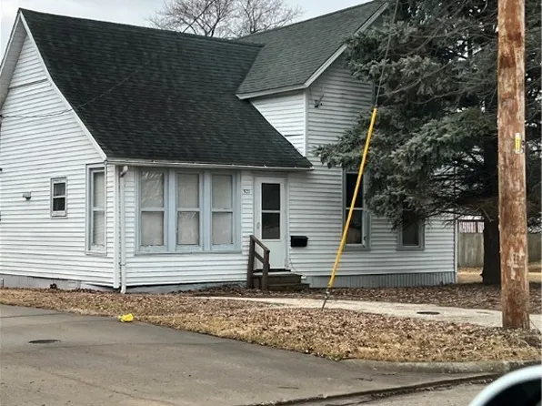 521 W Penn St, Hoopeston, IL 60942