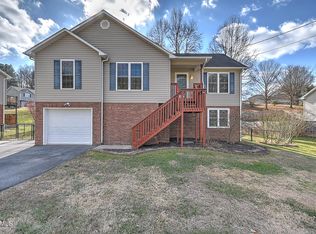 426 Neal Dr, Bluff City, TN 37618