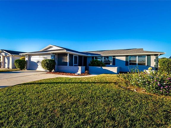 3rd image of 3845 Star Island Dr