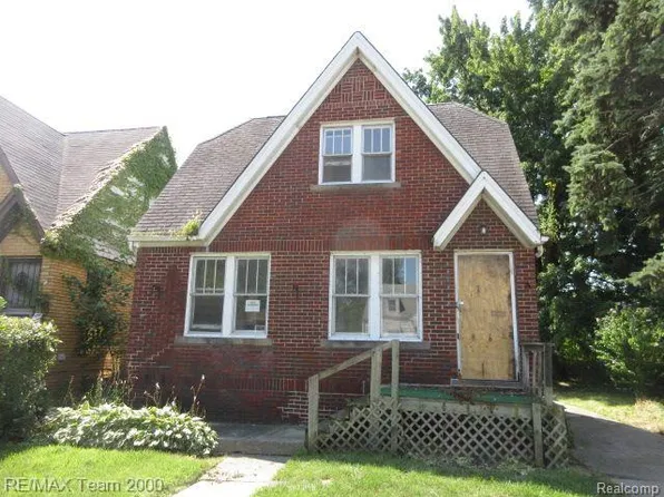 15260 Faircrest St, Detroit, MI 48205