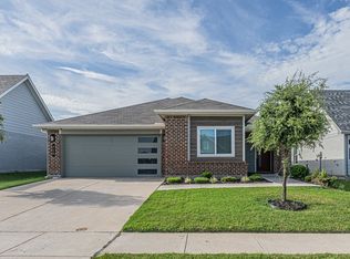 713 Griffith Park Trl, Alvarado, TX 76009