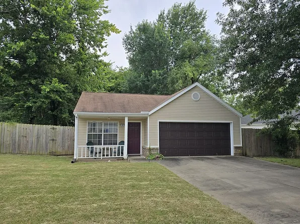 477 E Evergreen Ln, Fayetteville, AR 72703