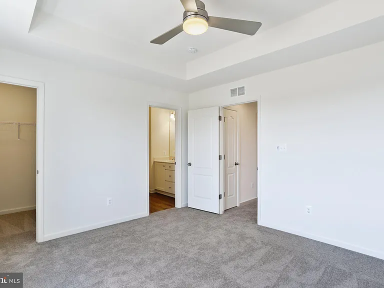 18 Clifton Mnr — Photo 17