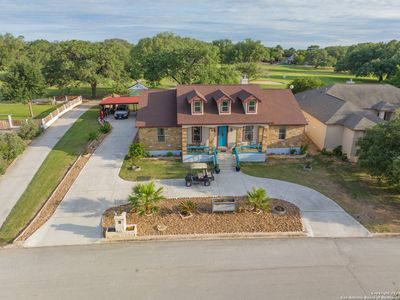 614 JACK NICKLAUS DR, Devine, TX, 78016