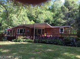 75 Brownsview Church Rd, Candler, NC 28715