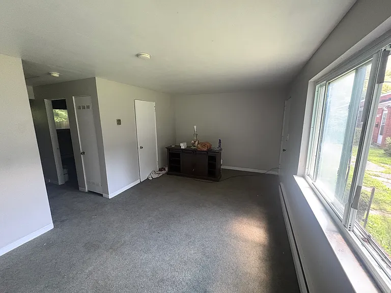 1-19 Pennridge Ct #4 — Photo 2