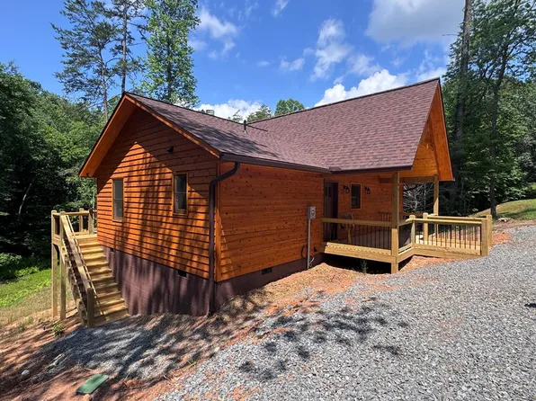109 Chestnut Oaks Dr, Murphy, NC 28906
