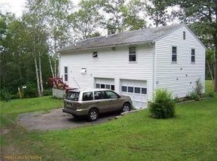 90 Stones Point Rd, Cushing, ME 04563