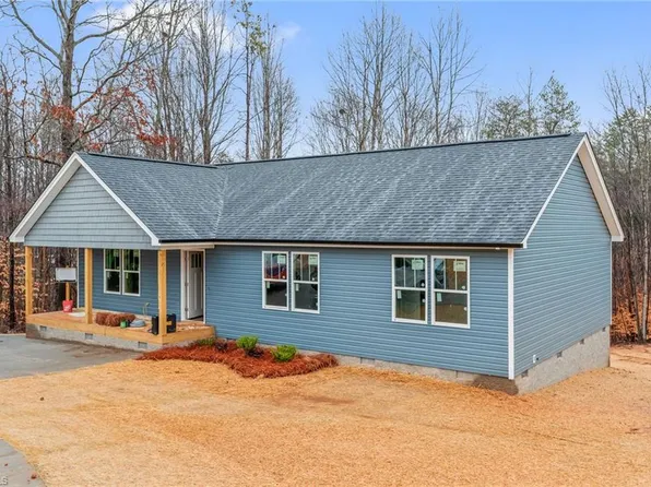 268 Arcadia Dr, Lexington, NC 27295