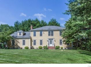 1 Stony Farm Ln, Brookfield, CT 06804