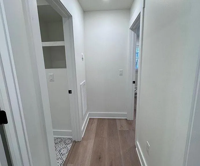 549 Manhasset Rd — Photo 32