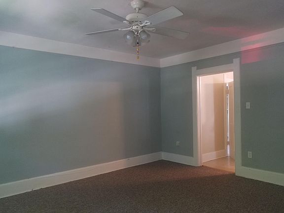 3rd image of 1753 N Arlington Pl