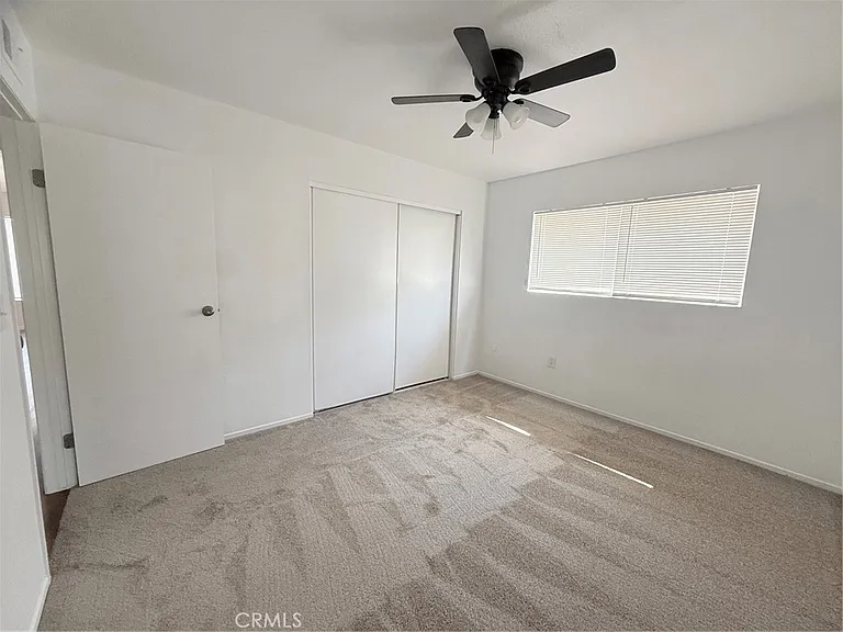 302 E Blueridge Ave — Photo 13