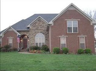 3696 Prestwicke Pl, Adams, TN 37010