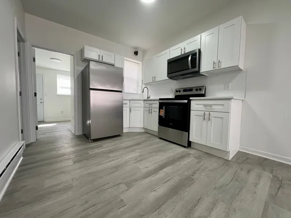 2312 Greenwich St, Philadelphia, PA 19146