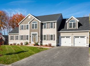 79 Old Pasture Rd, Dracut, MA 01826