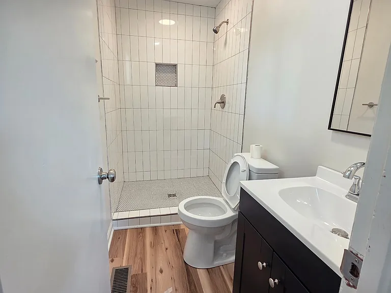 1414 Hazel St — Photo 11