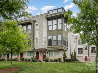 319 Uptown West Dr, Charlotte, NC 28208