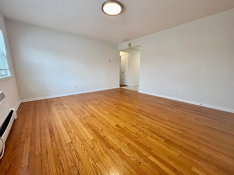 6157 W Montrose Ave #2N — Photo 5