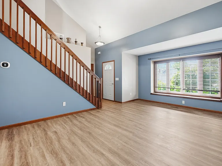 3632 Astoria Way — Photo 7