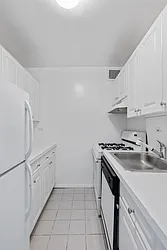 160 West End Avenue #18U in Lincoln Square, Manhattan | StreetEasy