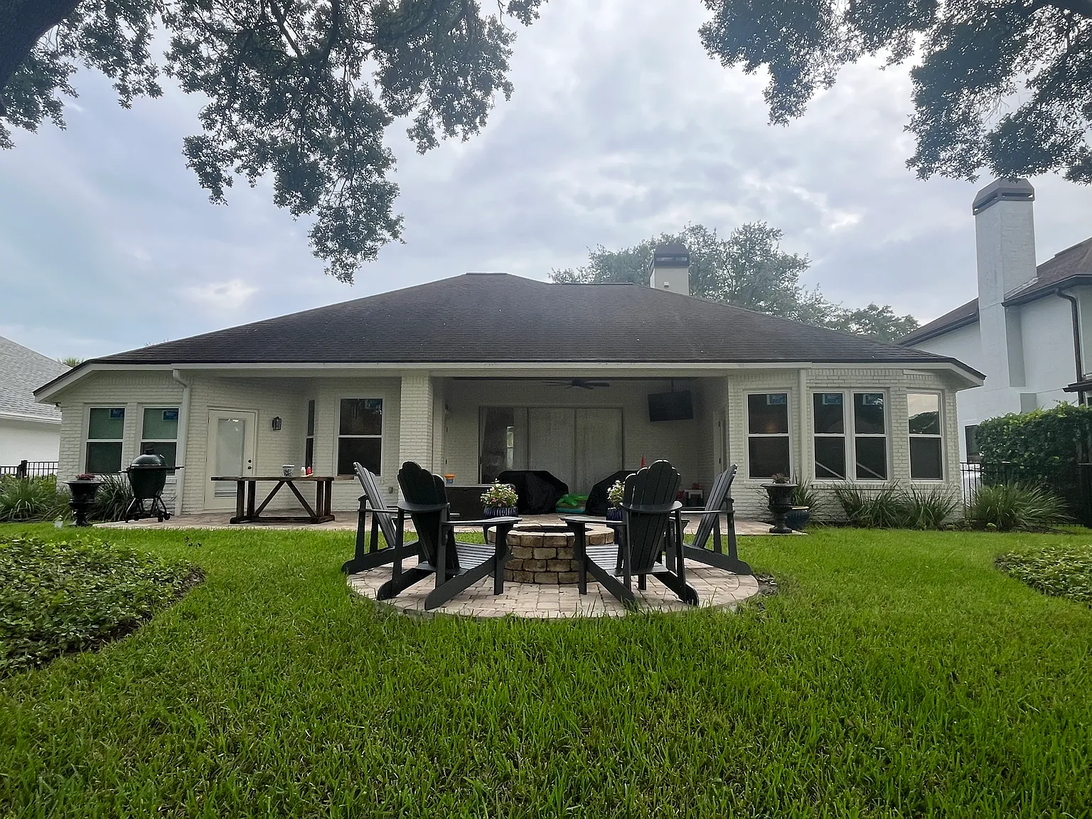 4 bed, 2383 sqft, $3,600 — Photo 4