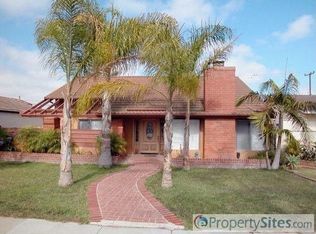 1050 Camelot Way, Oxnard, CA 93030