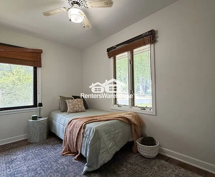 52 West Rd — Photo 15