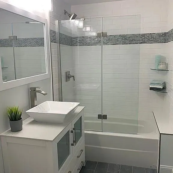 20 Hammond Pond Pkwy #206 — Photo 10