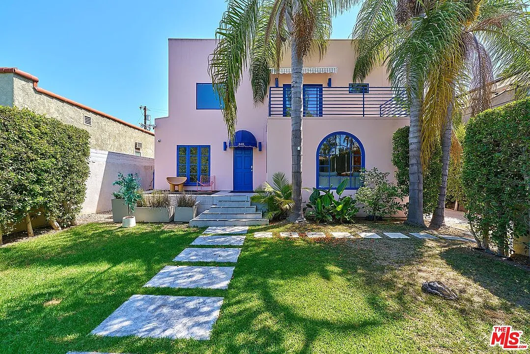 5 bed, 6.0 bath, 3474 sqft, $9,500 — Photo 2