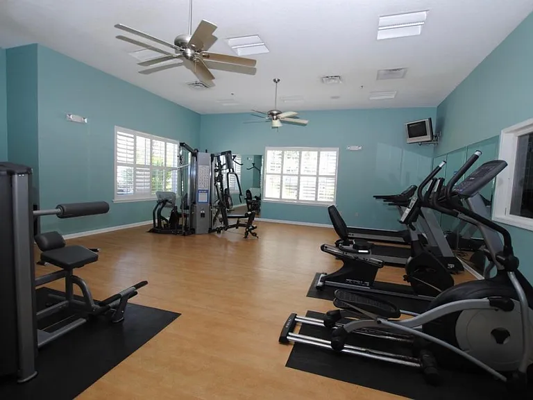 8235 Lobster Bay Ct — Photo 17