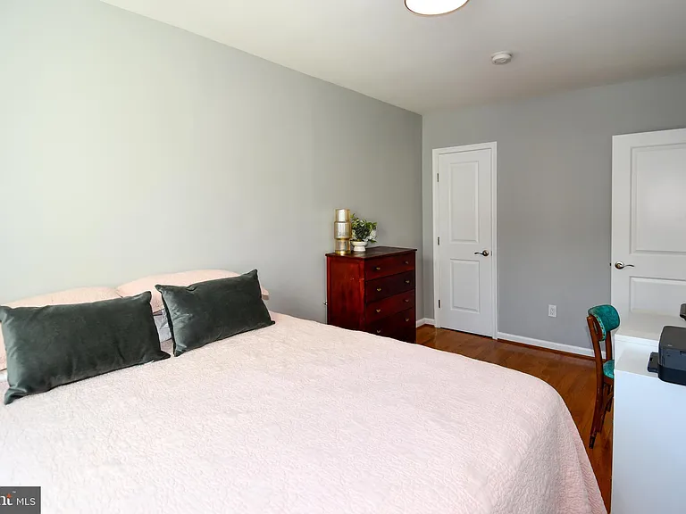 1643 Montello Ave NE #4 — Photo 13