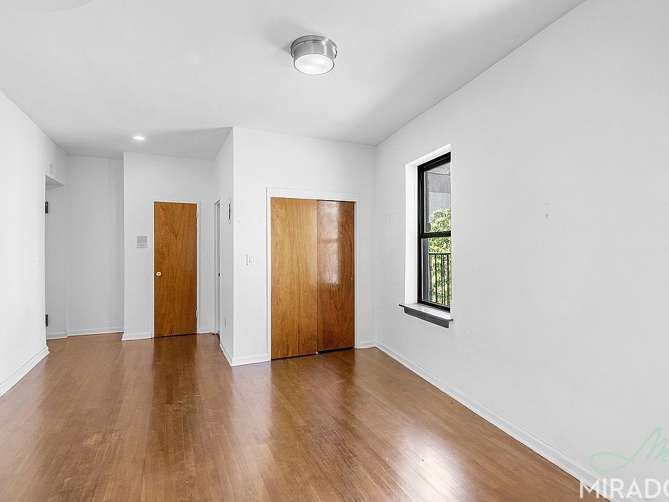2nd image of 425 E 74th St APT 6D