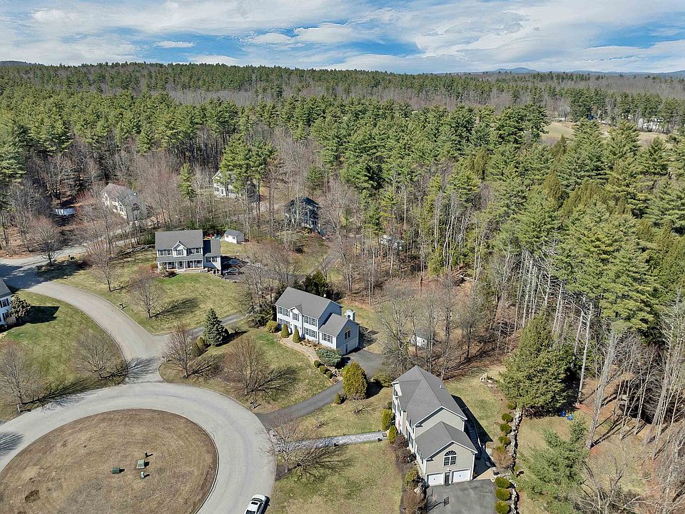 2nd image of 36 Welcome Drive
