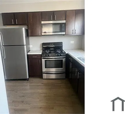 3 bed, $2,000 — Photo 2
