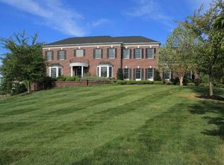 6 Chaucer Ct, Basking Ridge, NJ 07920