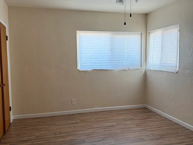 1210 Greenwood Dr — Photo 11